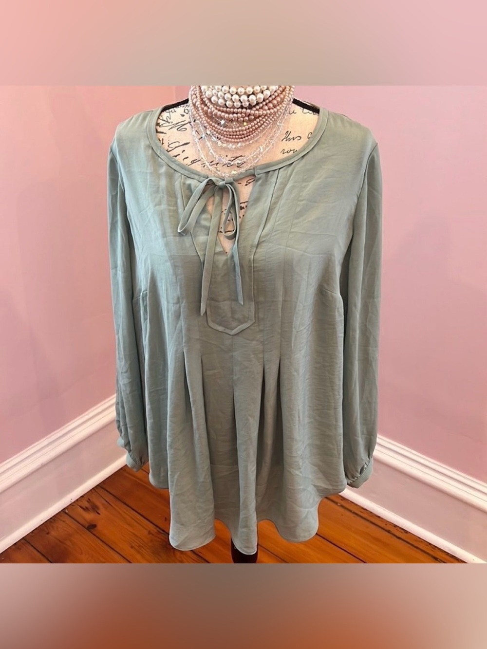 Vince Camuto Light Sage Tie-Neck Long Sleeve Top